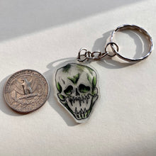 Load image into Gallery viewer, Green Skull Keychain
